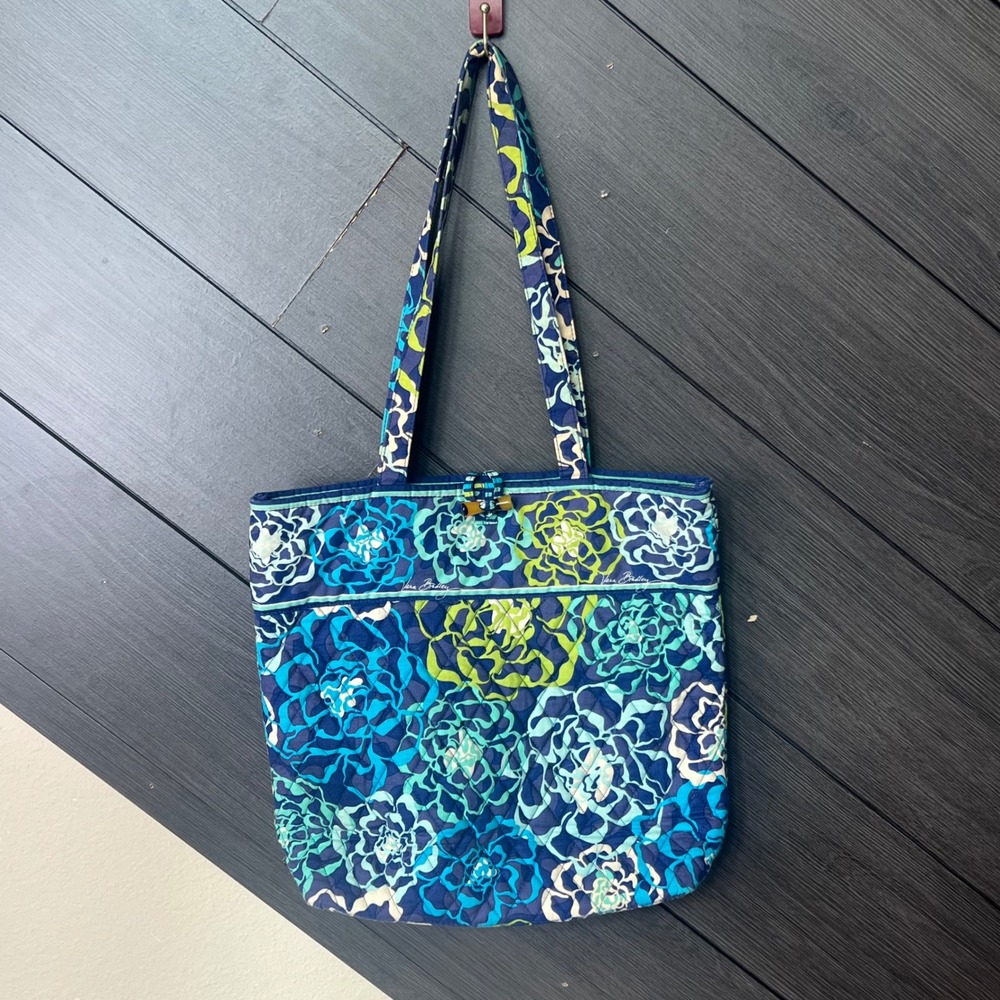 Vera Bradley Women Blue Floral Quilted Tote Bag Shoulder Purse BOHO Cottagecore